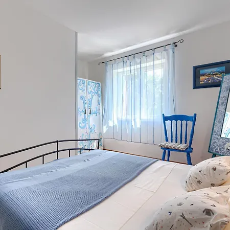 Feriehus Nina By Interhome Pula